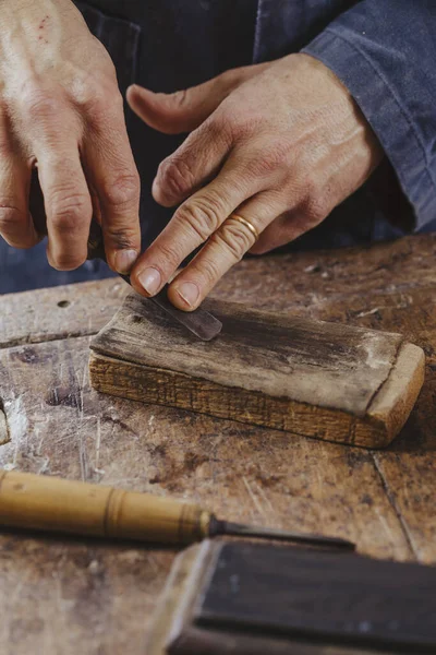 Carpinteiro Trabalho Com Ferramentas Madeira — Fotografia de Stock