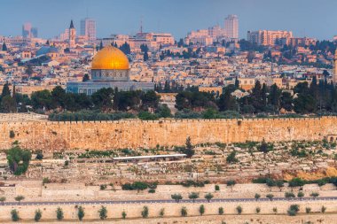 JERUSALEM, ISRAEL - CIRCA MAYIS 2018: Kudüs şehrinin muhteşem manzarası Mayıs 2018 'de Kudüs' te.