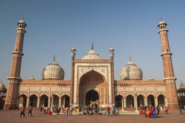 DELHI, INDIA - CIRCA NOVEMBER 2013: Delhi 'deki Jama Mescidi Camisi Kasım 2013 dolaylarında Delhi' de.