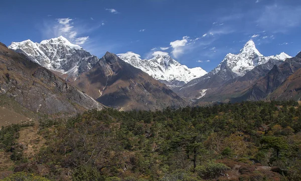 Namche Bazar Nepal Circa October 2013 View Himalayas Everest Lhotse — стокове фото