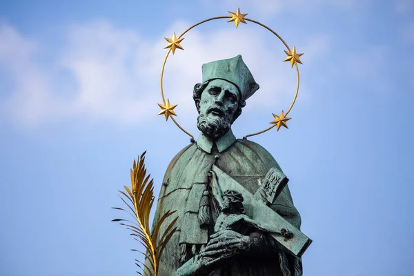 Prague República Checa Circa Abril 2017 Escultura João Nepomuk Ponte — Fotografia de Stock