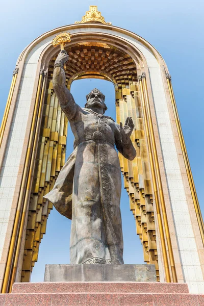 Dushanbe Tajikistán Circa Junio 2017 Estatua Ismoil Somoni Centro Dushanbe —  Fotos de Stock