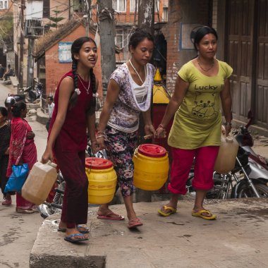 Kathmand sokaklarında sosyal hayat