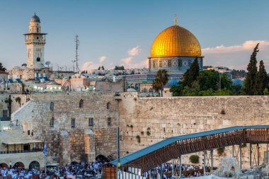 JERUSALEM, ISRAEL - CIRCA MAYIS 2018: Kudüs 'teki Batı Duvarı manzarası, İsrail yaklaşık Mayıs 2018' de Kudüs 'te.