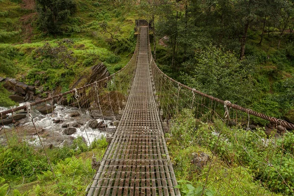 Hängande Broar Som Vandringen Himalaya Varje Dag Oktober 2013 Shivalaya — Stockfoto