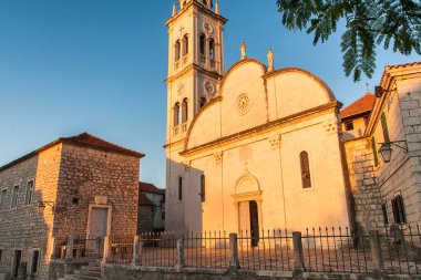 Hırvatistan 'ın Hvar adasındaki Jelsa' daki Sağlıklı Hanımımız Kilisesi.