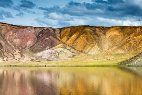 Прекрасний Вид Озеро Булункул Памірі Таджикистан — стокове фото