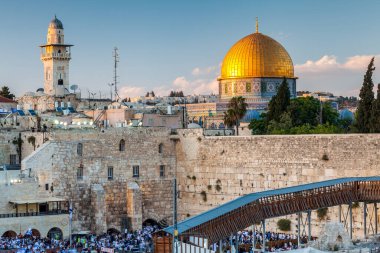 JERUSALEM, ISRAEL - CIRCA MAYIS 2018: Kudüs 'teki Batı Duvarı manzarası, İsrail yaklaşık Mayıs 2018' de Kudüs 'te.