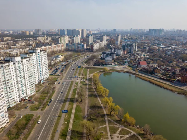 Озера Жилом Районе Киева Воздушный Беспилотник — стоковое фото