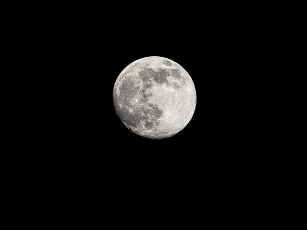 黑天背景下的满月 — 图库照片