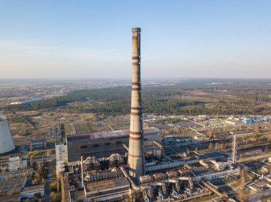 Kiev 'in varoşlarındaki termik santral. Hava Aracı Filosu