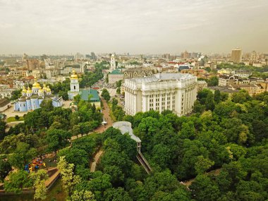 Kyiv şehrinin hava aracı görüntüsü