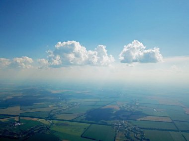 Yeşil tarım alanlarının havadan görünüşü