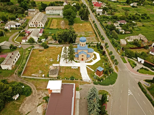 Вид Воздуха Православная Церковь Центре Села — стоковое фото