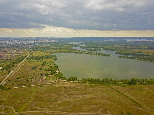 Regnmoln Över Floden Dnepr Kiev Flygdrönare — Stockfoto