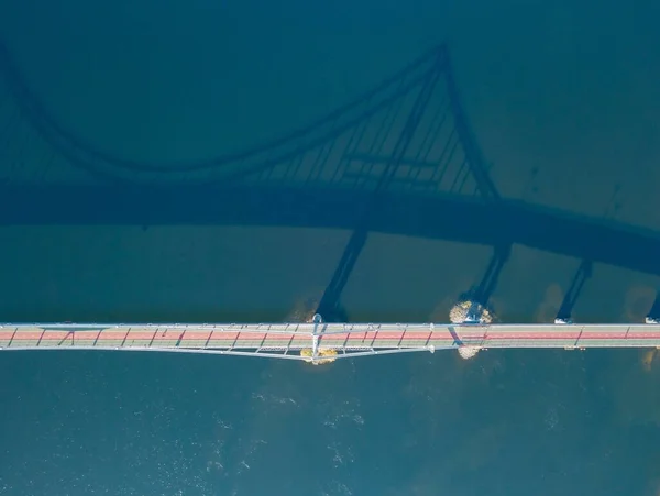 Vista Aérea Del Dron Puente Peatonal Por Mañana Temprano — Foto de Stock