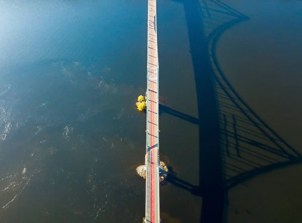 Вид Воздушного Беспилотника Пешеходный Мост Рано Утром — стоковое фото