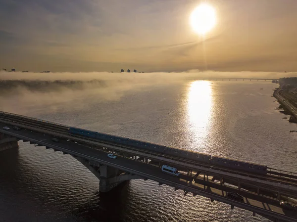 Linda Vista Aérea Cidade Moderna Durante Pôr Sol — Fotografia de Stock