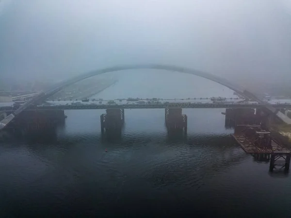 Hava Görüntüsü Köprü Dinyeper Nehri Üzerinde Yapım Aşamasında — Stok fotoğraf