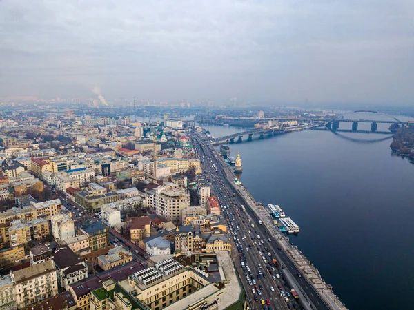 Bella Vista Aerea Della Città Moderna Durante Tramonto — Foto Stock