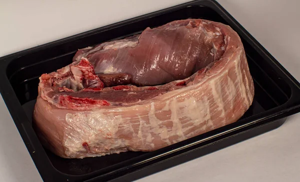 Siyah tepside taze et