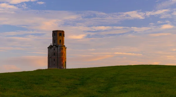 Horton Tower, een dwaasheid in East Dorset bij zonsondergang — Stockfoto