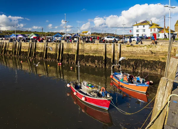 Seaside Harbour Village West Bay Unusually Empty Boats Two Red — Stock Photo, Image