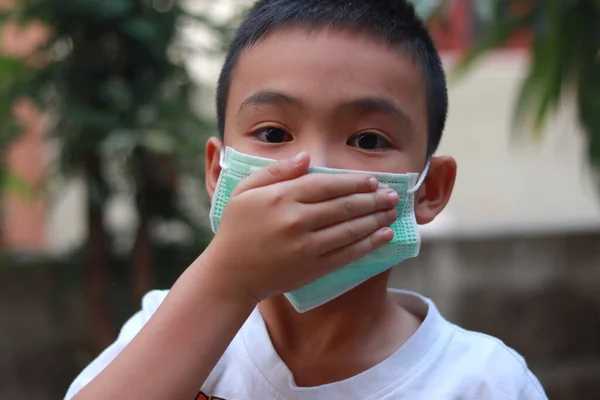 Covid Coronavirus Concept Drowsy Boy Mask Protection Boys Have Fever — Stock Photo, Image