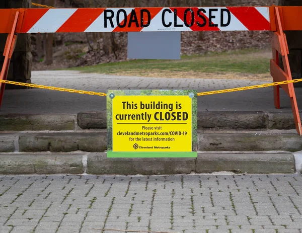 Openbare Park Sluiting Bord Geplaatst Ohio Als Gevolg Van Ohio — Stockfoto