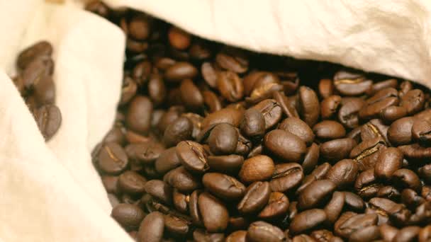 Beutel Kaffeebohnen Frisch Geröstet Selektiver Fokus — Stockvideo