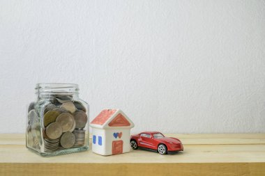 Tasarruf planları konut ve otomobil, mali konsepti için