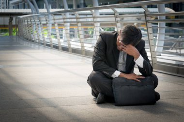 Hayal kırıklığına işadamıdır Menkul Kıymetler Borsası, econo kaybetme üzerinden