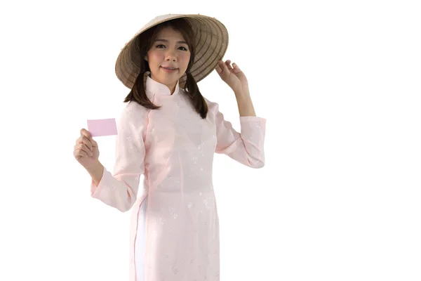 Hermosa mujer en vestido rosa y vietnam sombrero celebración de negocios c — Foto de Stock