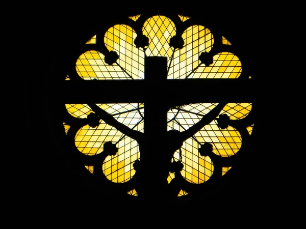 キリストは背景にロゼットで十字架につけられました エルニモス修道院 ベルムの教区のタガス川の近くに聖ジェロームの順序の元修道院 リスボンで — ストック写真
