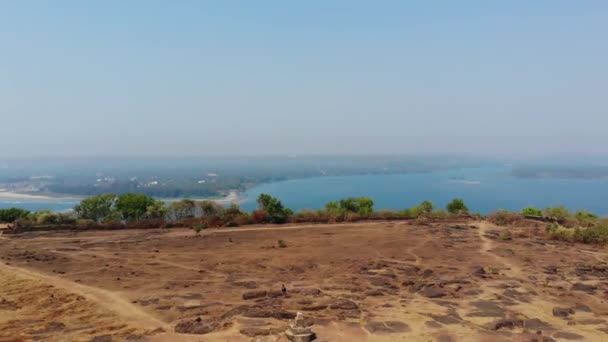 Vagator Beach Aerial View from Chapora Fort, India, North Goa — 비디오