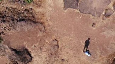 Kuzey Goa, Hindistan 'daki Antik Chapora Kalesi' nin üstünden aşağı hava görüntüsü