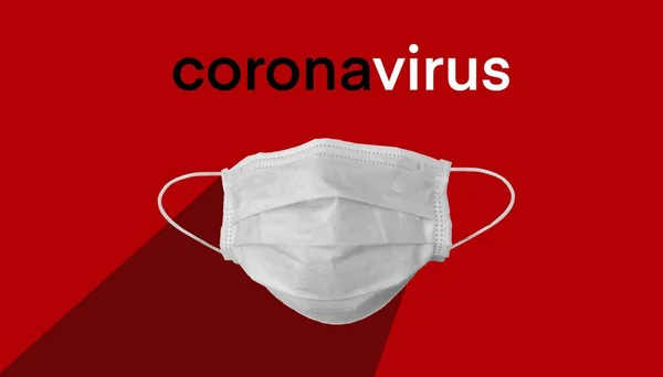 Coronavirus文字的Corona或Covid 19病毒的医疗面罩 从橙色背景分离出来的病毒变异安全面罩 健康保护概念 防止病毒的面罩 — 图库照片