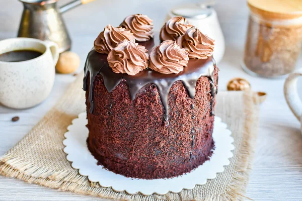 Торт Шоколадными Трюфелями Ганачой Ореховым Кремом — стоковое фото