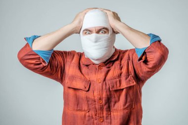 Yaralı adam portresi kapatın