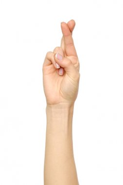 Kadın eli kenetlenmiş parmaklar yalan sembolünü gösterirken