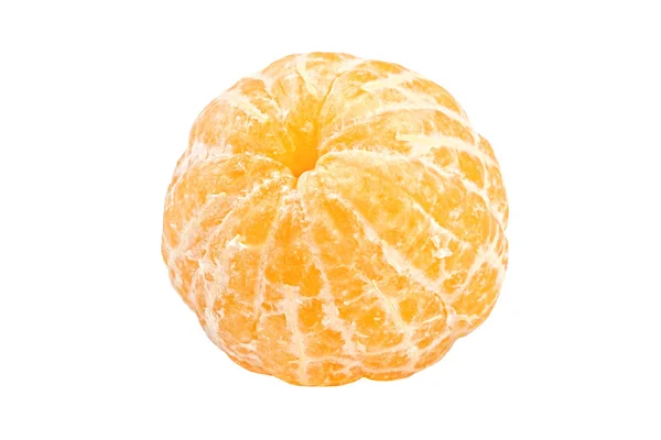 Mandarina madura pelada aislada en blanco — Foto de Stock