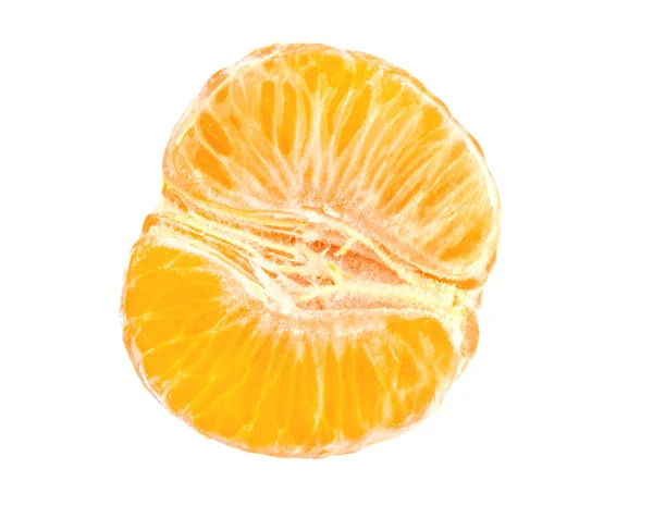 Mandarina madura pelada aislada en blanco — Foto de Stock