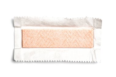 Beyaz arka plan üzerinde unwrapped sakız Üstten Görünüm