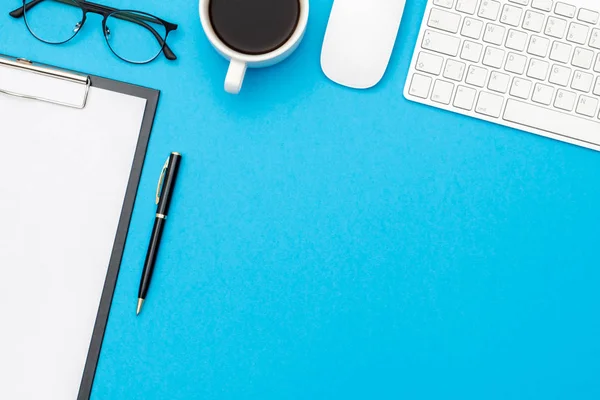 Workspace on color desk in home office — Stock Photo, Image