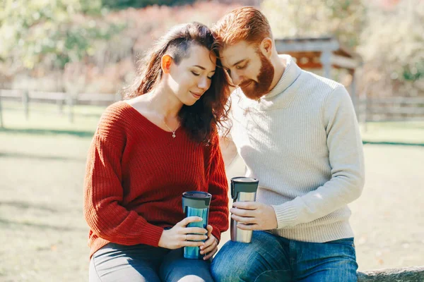 Happy Couple Man Woman Love Sitting Park Outdoor Lovely Beautiful — Stock Photo, Image