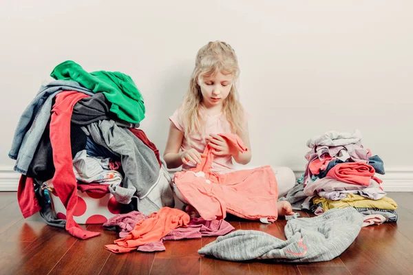 Mommy Little Helper Cute Caucasian Girl Sorting Clothes Adorable Child — Stock Photo, Image