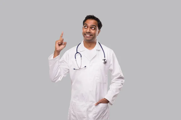 Indian Man Doctor Pointing Watching Isolated Man — Stock Photo, Image