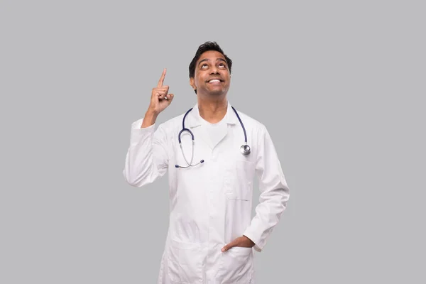 Indian Man Doctor Pointing Watching Isolated Man — Stock Photo, Image
