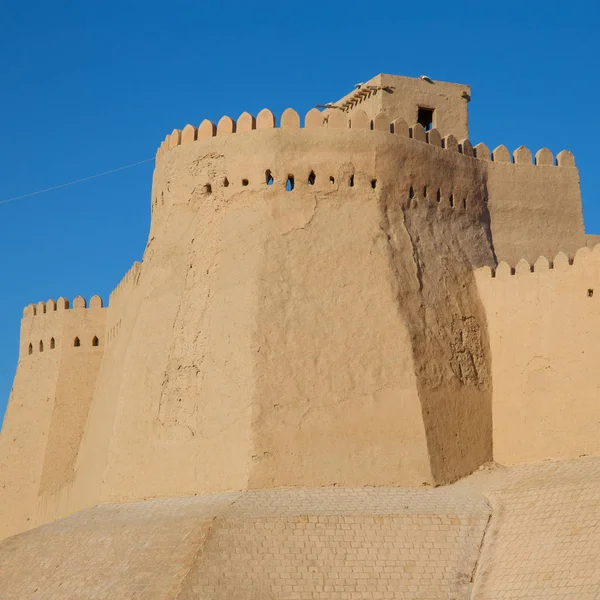 Watch tower powyżej khuna Arka w Khiva, Uzbekistan — Zdjęcie stockowe