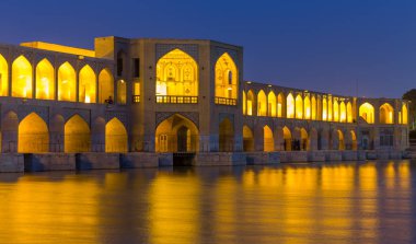 Antik Khaju Köprüsü, (Pol-e Khaju), Isfahan, İran'ın